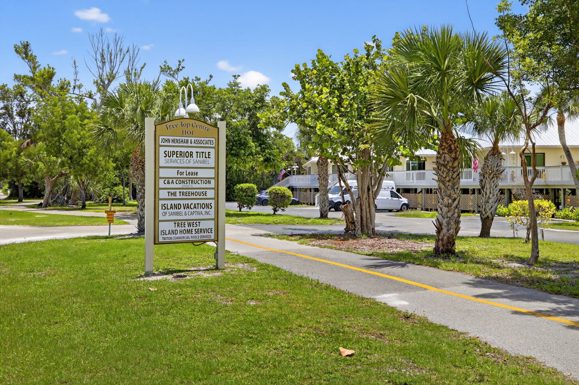 Tree Top Centre community signage